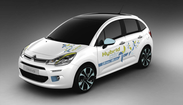 Druckluft-Hybridantrieb von PSA geht in Serie