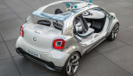 _Elektroauto-Daimler-2014-Seite
