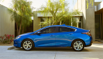 2016-Chevrolet-Volt-011