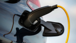 Mercedes-C350-Plug-in-Hybrid10