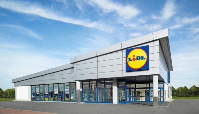 Lidl-Elektroauto-Ladestation