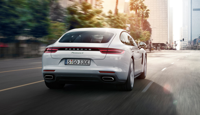 Porsche-Panamera-S-E-Hybrid-20167