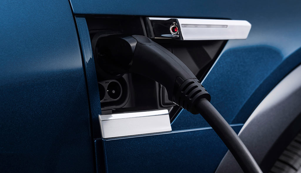 350-kw-pilotprojekt-ultra-elektroauto-schnellladung-startet