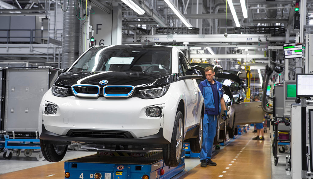 bmw-wir-werden-weiter-in-die-elektromobilitaet-investieren