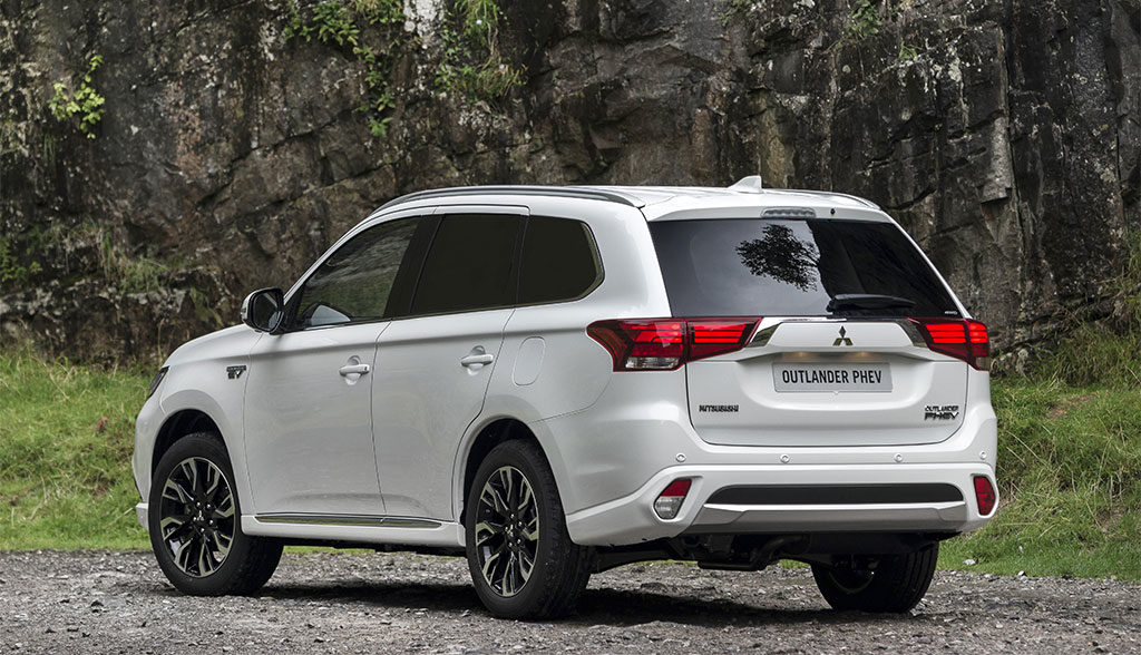 Mitsubishi-Plug-in-Hybrid-Outlander