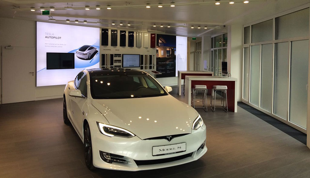 Tesla-Muenchen-Gruenwald-2017—3