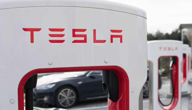 Tesla-Supercharger-Flatrate