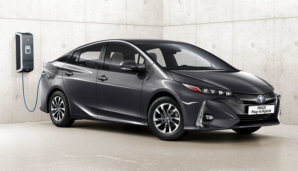 Toyota-Tesla-2017
