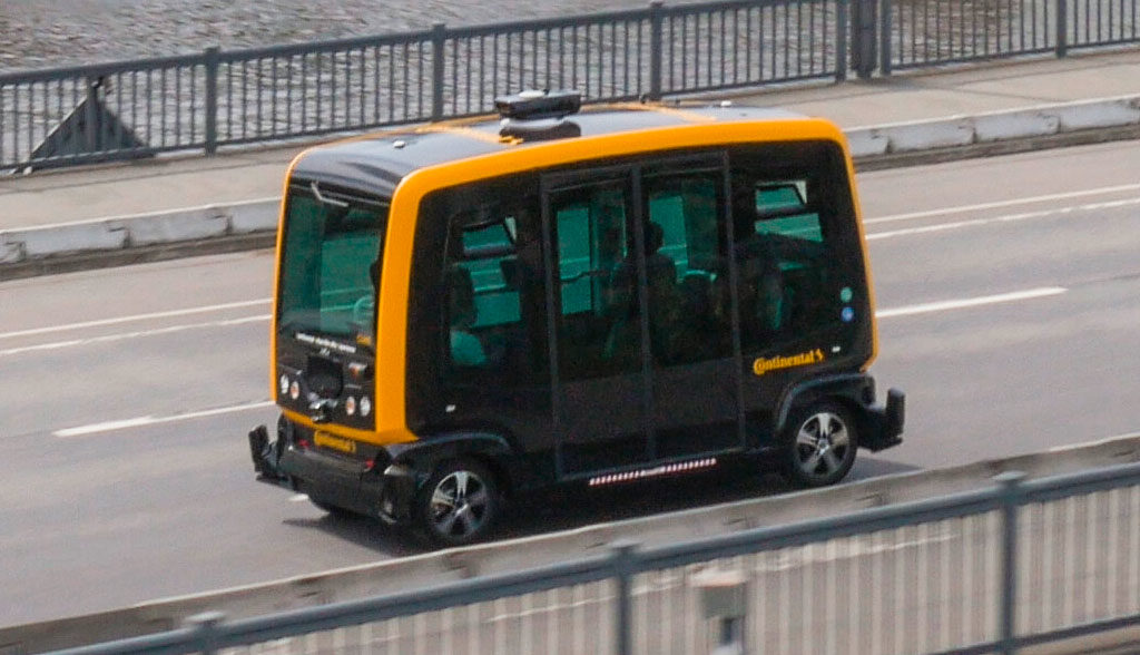 Continental-EasyMile-Elektroauto-Shuttle