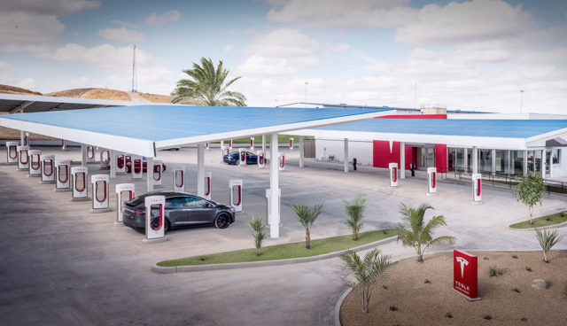 Tesla-Supercharger-Lounge-USA