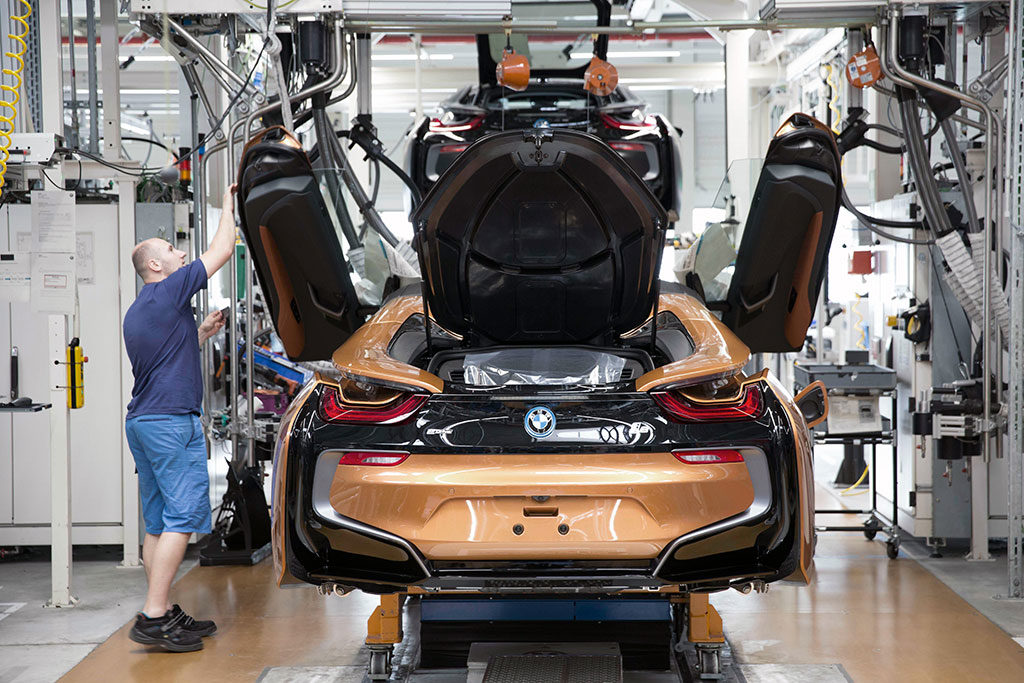 BMW-i8-Roadster-5