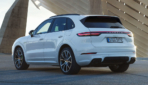 Cayenne-E-Hybrid-2018-1