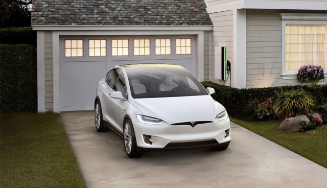 Tesla-Solar