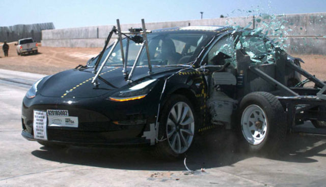 Tesla-Model-3-Crahstest-NHTSA-Sicherheit