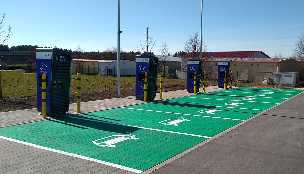 Elektroauto-Schnell-Ladestation-Seligweiler-EnBW