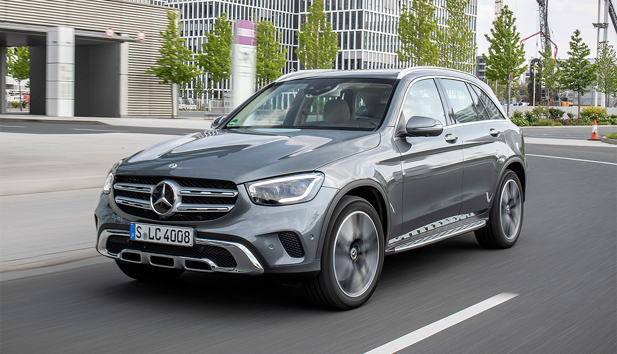 Mercedes-Benz-GLC-300-4MATIC