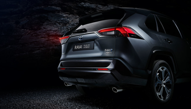 Toyota-RAV4-Plug-in-Hybrid