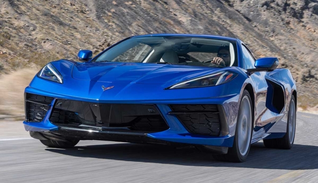 Chevrolet-Corvette-2020-blau