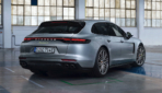 Porsche-Panamera-4-E-Hybrid-Sport-Turismo-2020-1