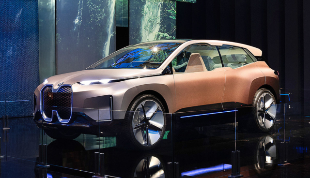 BMW-iNext-Studie