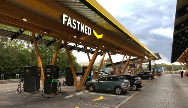 Fastned-Hilden-Ladepark