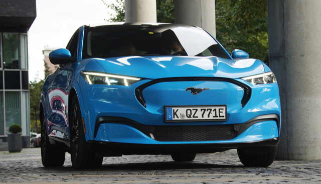 Ford-Mustang-Mach-E