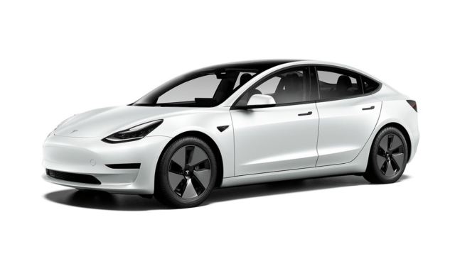 Tesla-Model-3-weiss