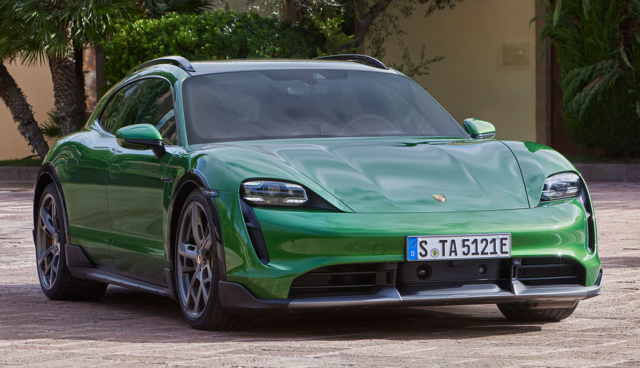 Porsche-Taycan-Cross-Turismo-2021-1