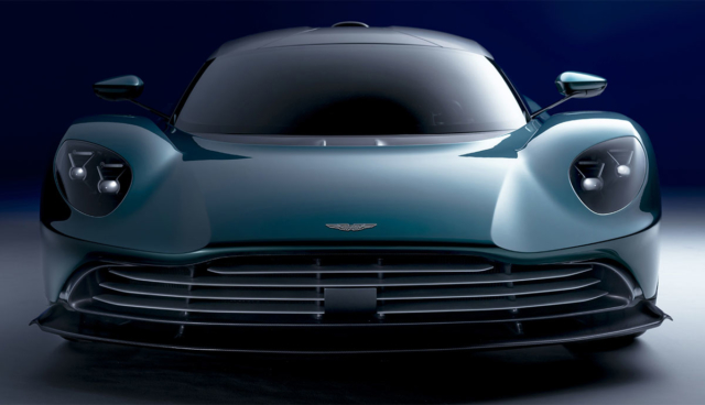 Aston-Martin-Valhalla-2021-6