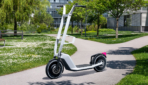 BMW-Konzepte-E-Lastenrad-und-E-Scooter-2021-11