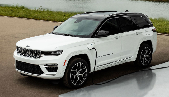 Jeep-Grand-Cherokee-4xe-plug-in-hybrid