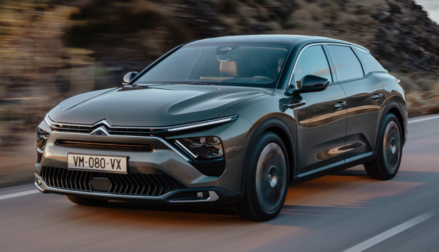 Citroen-C5-X-Hybrid-2021-4