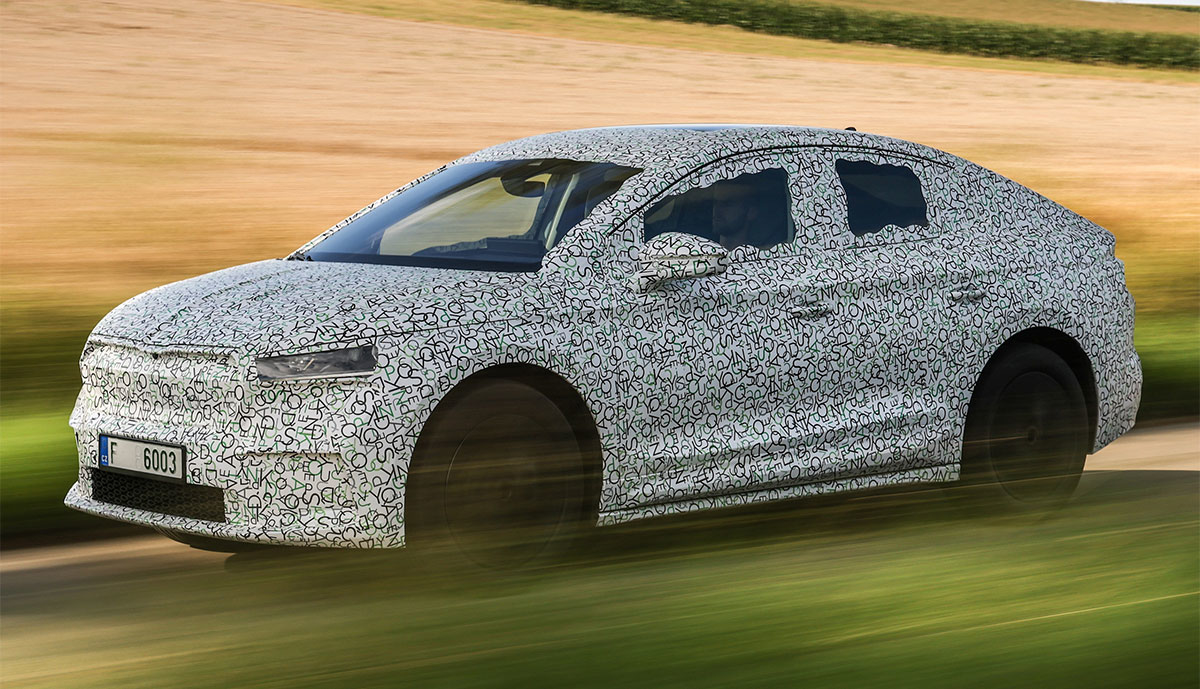 Skoda-Enyaq-iV-Coupe-getarnt-2021-1