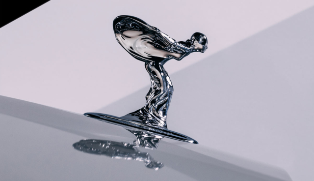 Rolls-Royce-Spirit-of-Ecstasy