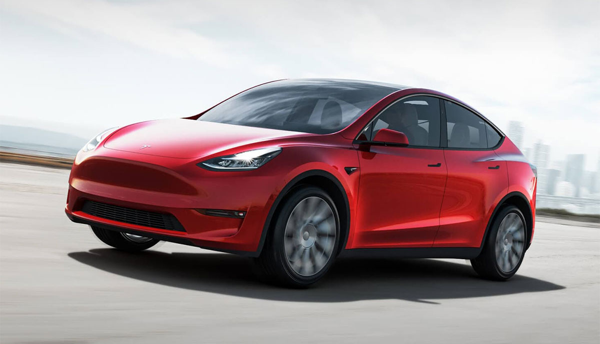 Tesla-Model-Y-rot