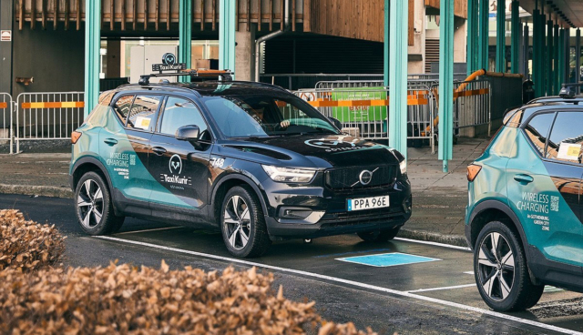 Volvo_Cars_testet_kabelloses_Laden_von_Elektroautos
