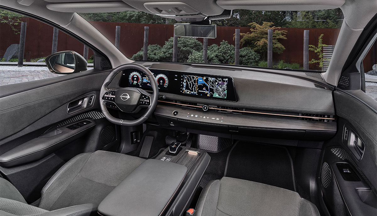 Nissan-Ariya-innen-2022