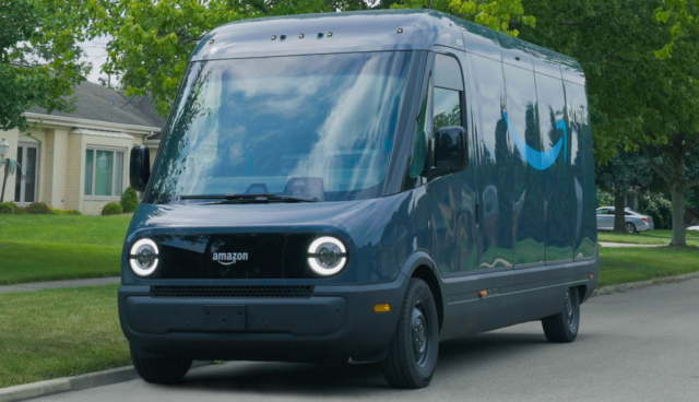 Rivian-Amazon-EDV-02