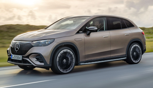 Mercedes-EQE-SUV-2022-1