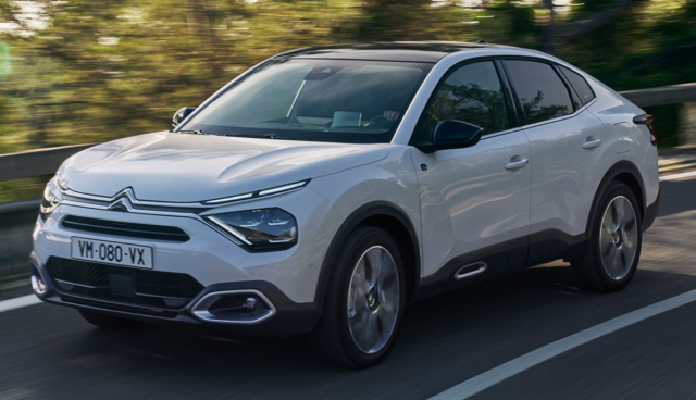 Citroen e-C4 X-2022-2-4