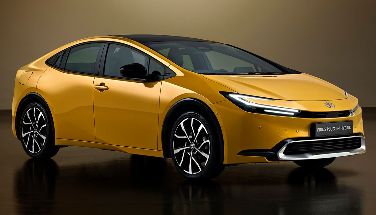 Toytoa-Prius-5.-Generation-2022-2