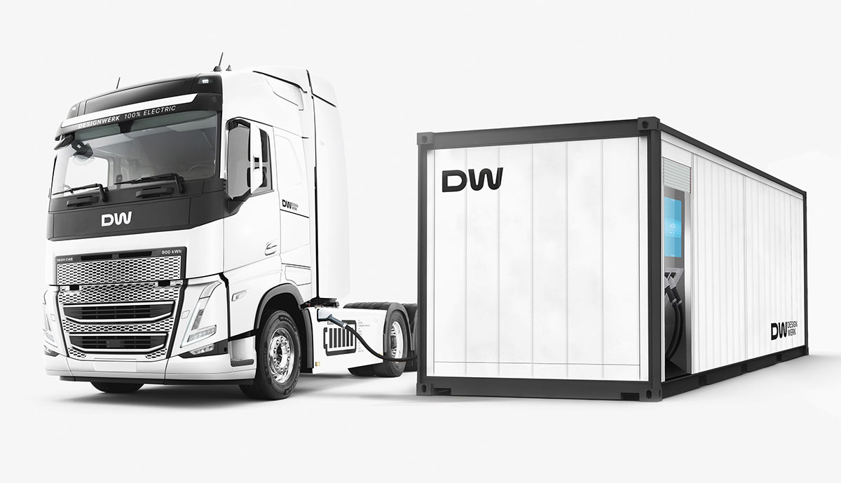 221219-Designwerk-Ba_arger-mit-E-LKW