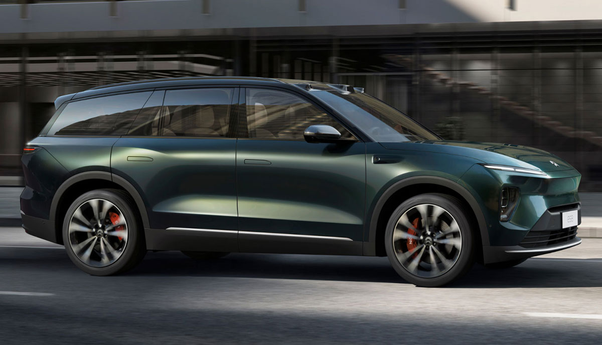 Nio-ES8-2022-4