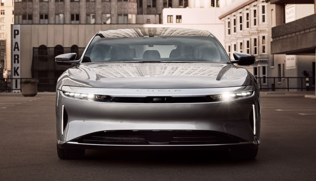 Lucid-Air-Touring