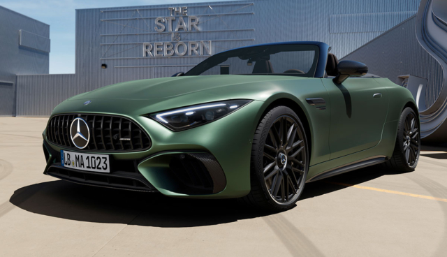 Mercedes-AMG-SL-63-S-E-PERFORMANCE-2023-1