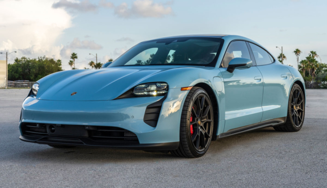 Porsche-Taycan