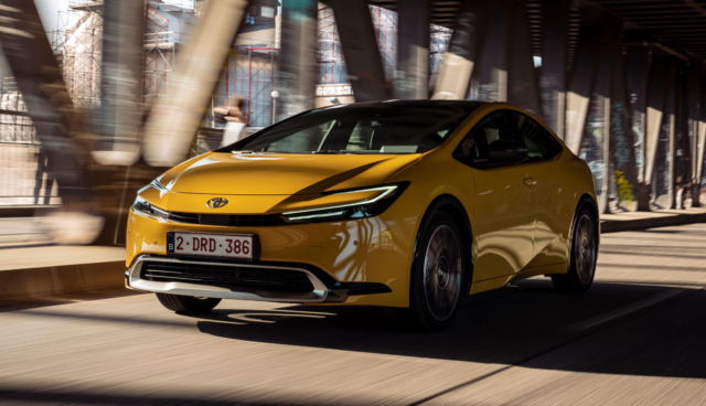 Toyota-Prius-2023