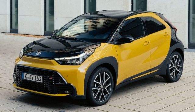 Toyota-Aygo-X-GR-Sport-Vollhybrid-2025-1