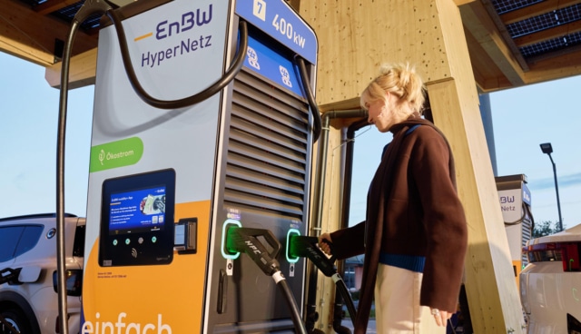 enbw-und-alpitronic-schnellladestation