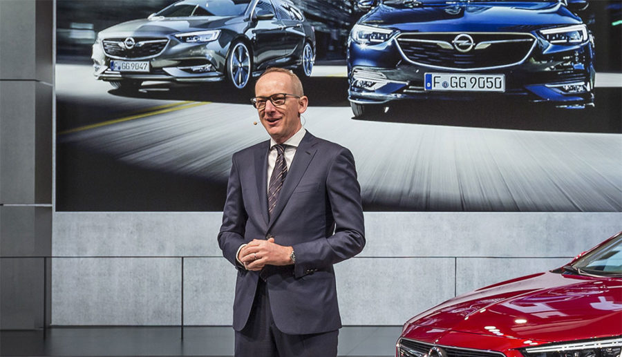 Ex-Opel-Chef warnt: E-Mobilität könnte bestehende Industrie "komplett zerlegen"